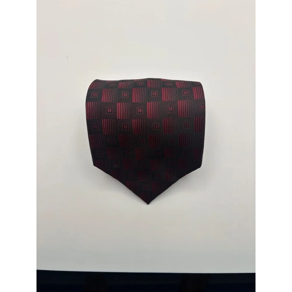 Leonardo Milano Mens Necktie Burgundy Black Geometric Grid Striped Silk Tie
